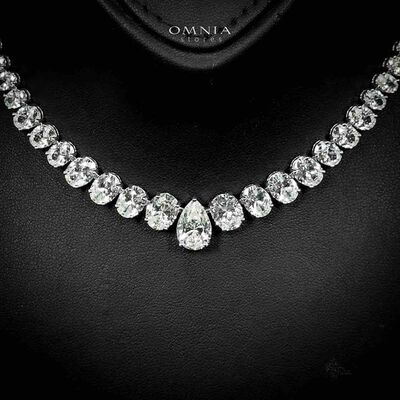 Omnia Sirah Necklace 925 Silver in High Quality White Simulated Diamonds Stones
