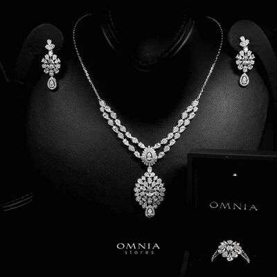 Omnia Muneera White Necklace, Earrings and Ring Set in 925 Silver with High Quality Simulated Diamonds