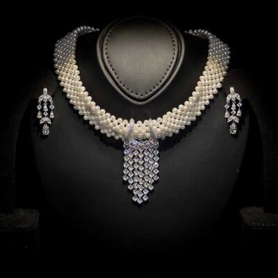 Omnia Angelina Pearl Choker Necklace Set