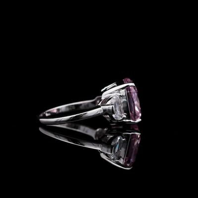 Omnia Sesable Pink Oval-Cut Statement Ring in 92.5 Silver with High-Quality Iced Cut Stones