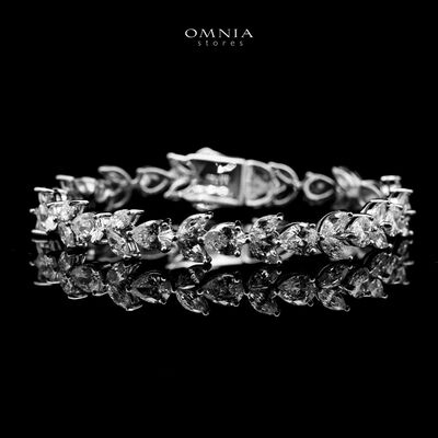 Omnia Farhah Silver Bracelet in 925 Silver with High-Quality White Simulated Diamonds
