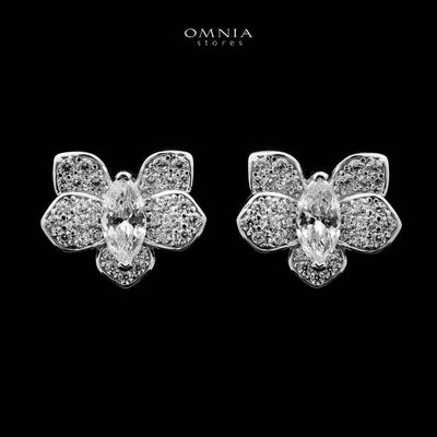 Omnia Barirah Silver Stud Earrings in 925 Silver with High-Quality White Simulated Diamonds
