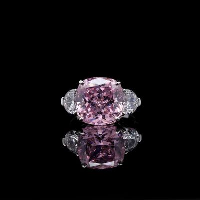 Omnia Sesable Pink Oval-Cut Statement Ring in 92.5 Silver with High-Quality Iced Cut Stones