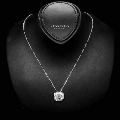 Omnia Ghita White Princess Cut Statement Necklace in 925 Silver with High-Quality Simulated Diamonds
