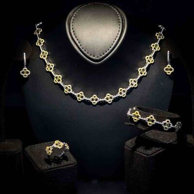 Omnia Amna Golden Set