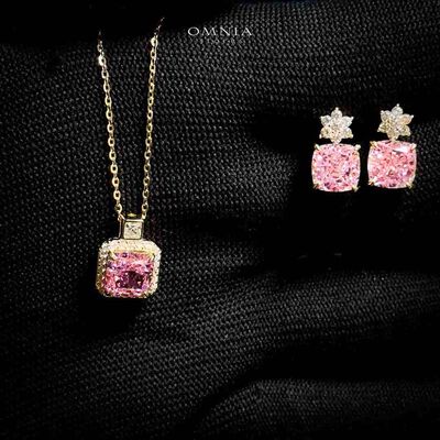 Omnia Shayla Golden Necklace and Earrings Set in 925 Silver with High-Quality Pink Ice Cut Stones