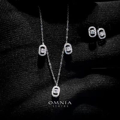 Omnia Yumna White Set in 92.5 Silver with High-Quality Zircon Stones