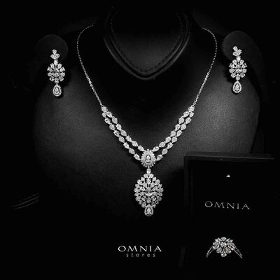 Omnia Muneera White Necklace, Earrings and Ring Set in 925 Silver with High Quality Simulated Diamonds
