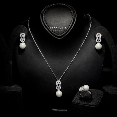 Omnia Alia Fresh Real Water Pearl Set in 92.5 Silver Accessories High Quality Simulated Diamonds