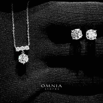 Omnia Azraa White Pendant Necklace And Earrings Set in 92.5 Silver with High-Quality Moissanite Stones