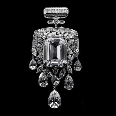 Omnia Raihaana Silver Pendant Only In 925 Silver Certifited High Quality White Lab Grown Stones