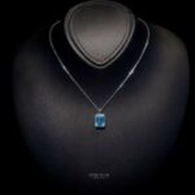 Omnia Munirah Necklace In 92.5 Silver High Quality Topaz Stone