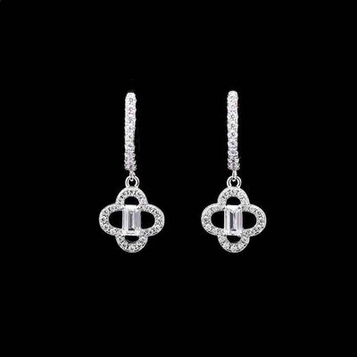 Omnia Amna White Earrings in 92.5 Silver High Quality Simulated diamonds