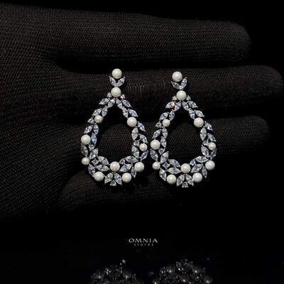 Omnia Ahli Earrings in High Quality Zircon Stone in Rhodium Plated