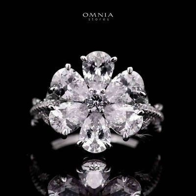 Omnia Chafia white 0.75 Carat Ring 92.5 Silver High Quality Simulated diamonds