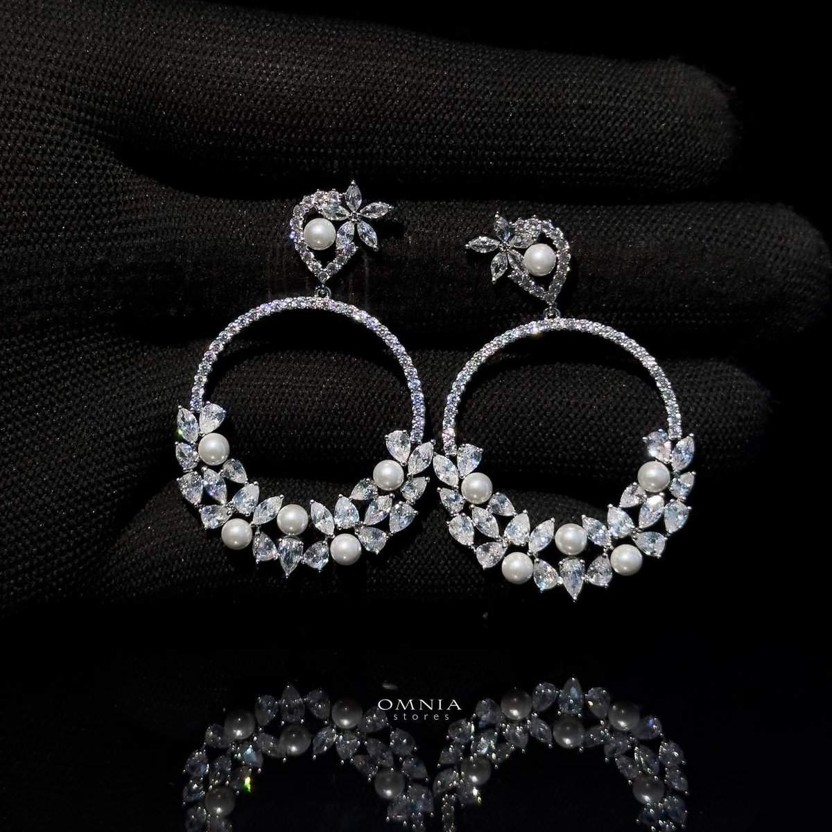 Omnia Rasha Earrings in High Quality Zircon Stone in Rhodium Plated image number null
