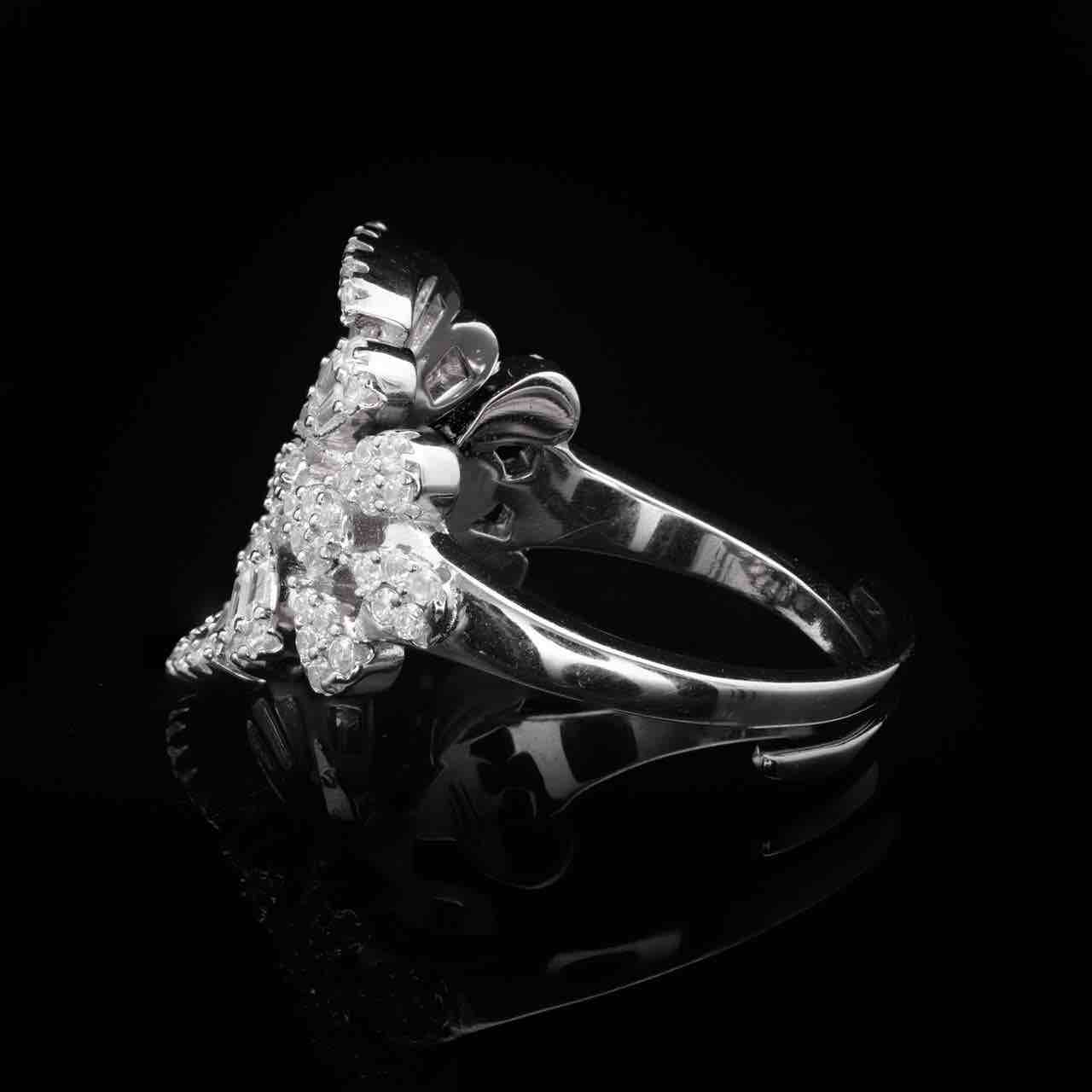 Omnia Rimal White Bridal Full Set in 925 Silver with High Quality Simulated Diamonds image number null