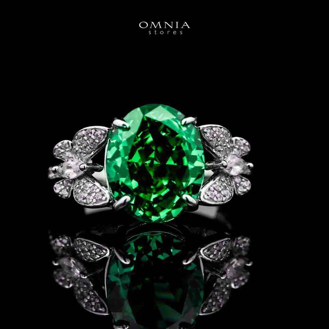 Omnia Maysun Ring In 925 Silver High Quality Green Simulated Diamonds image number null