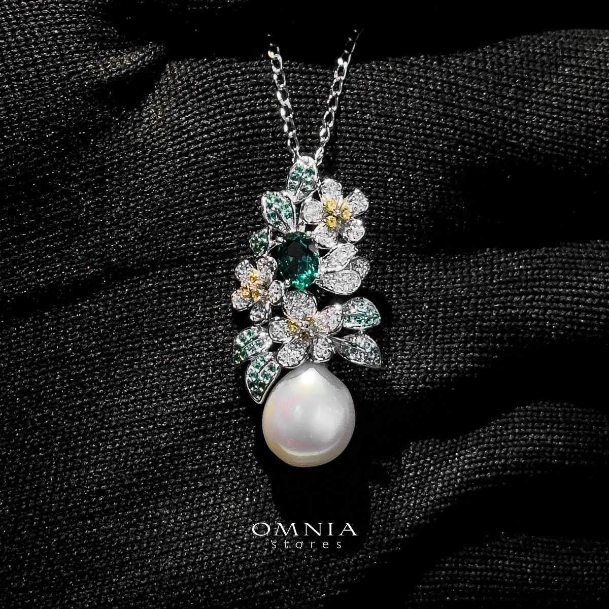 Omnia Micaela Freshwater Pearl with High-Quality Simulated Diamonds in 92.5 Silver image number null