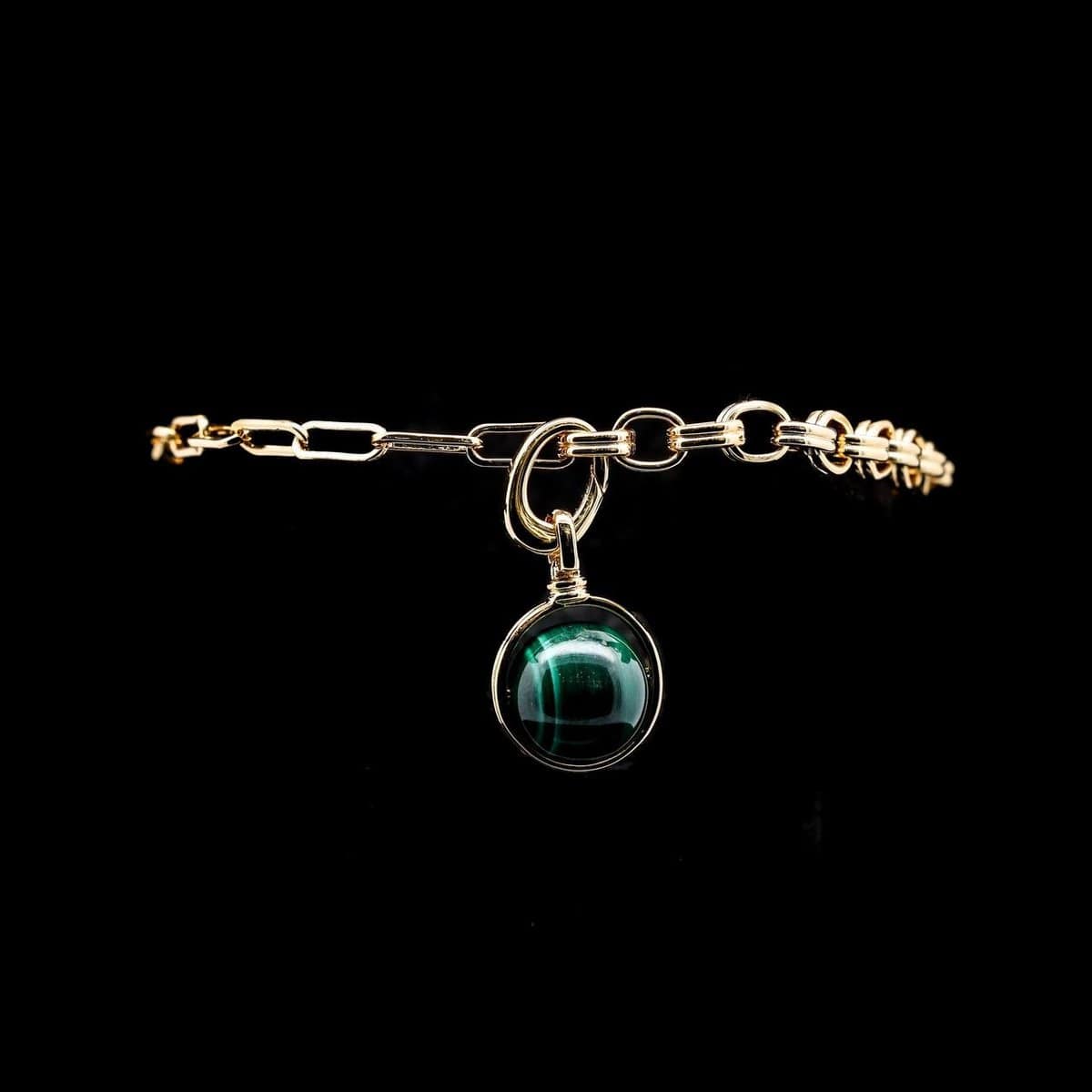 Omnia Nashita Bracelet in Malachite Stone in High Quality Zircon Stone in Rhodium Plated image number null