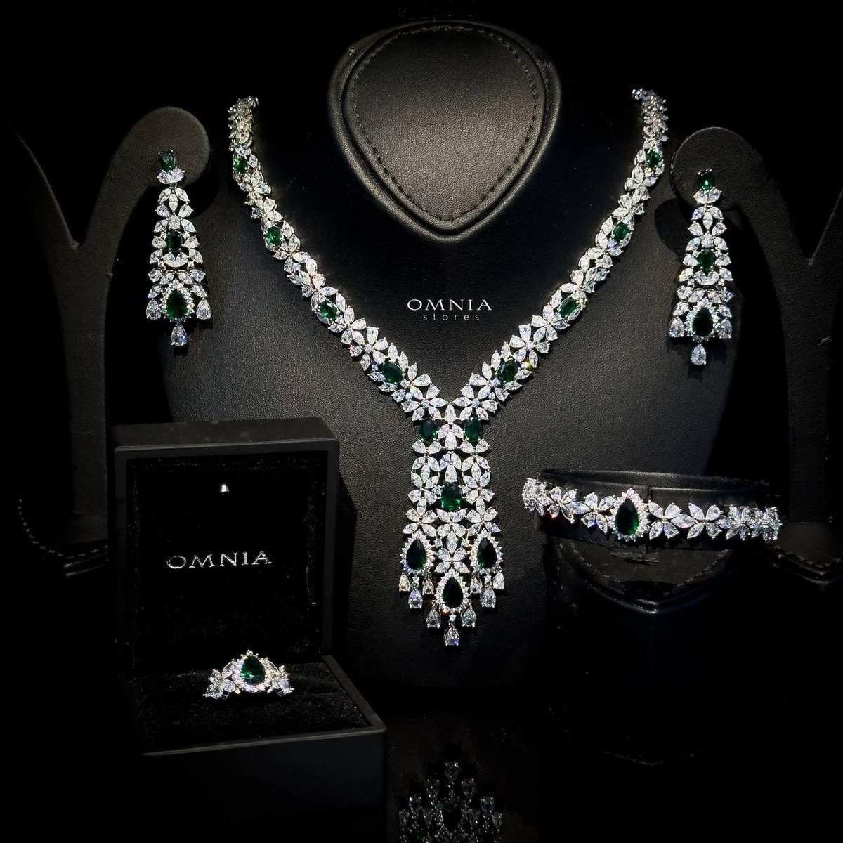 Omnia Shamma Green Bridal Full Set Accessories High Quality Zircon Stone in Rhodium Plated image number null