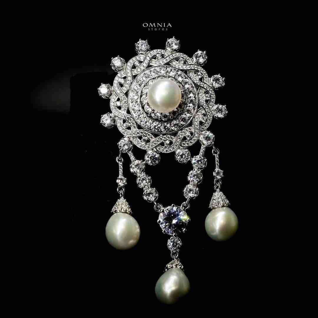 Omnia Willow Fresh Real Water Pearl brooch in 92.5 Silver In High Quality Simulated diamonds image number null