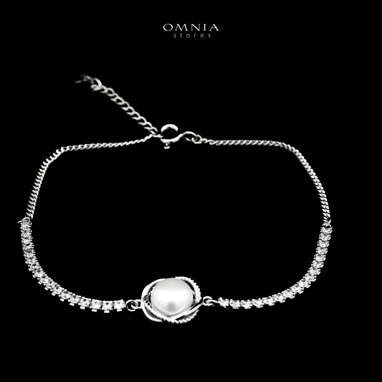 Omnia Maysam Pearl Bracelet in 925 Silver with High Quality Iced Cut Stones image number null