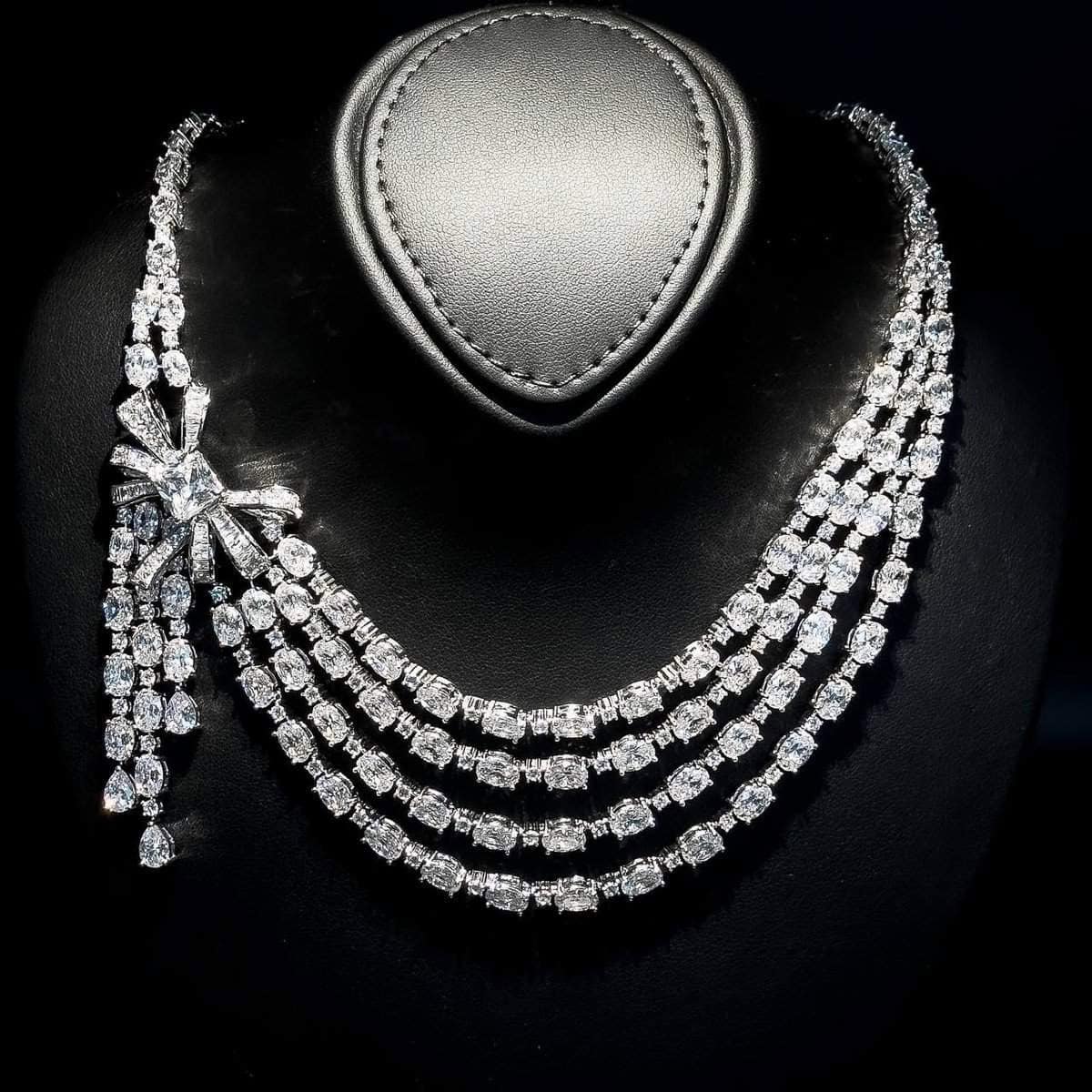 Omnia Mawada White Luxury Bridal Full Set in High Quality Zircon Stone Rhodium Plated (16cm only available in KSA) image number null