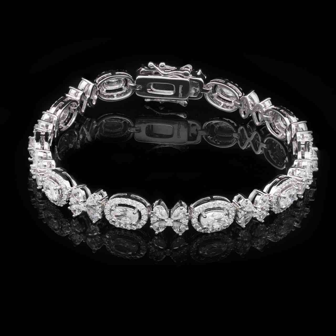 Omnia Zuhra White Bracelet in 925 Silver with High Quality Simulated Diamonds image number null