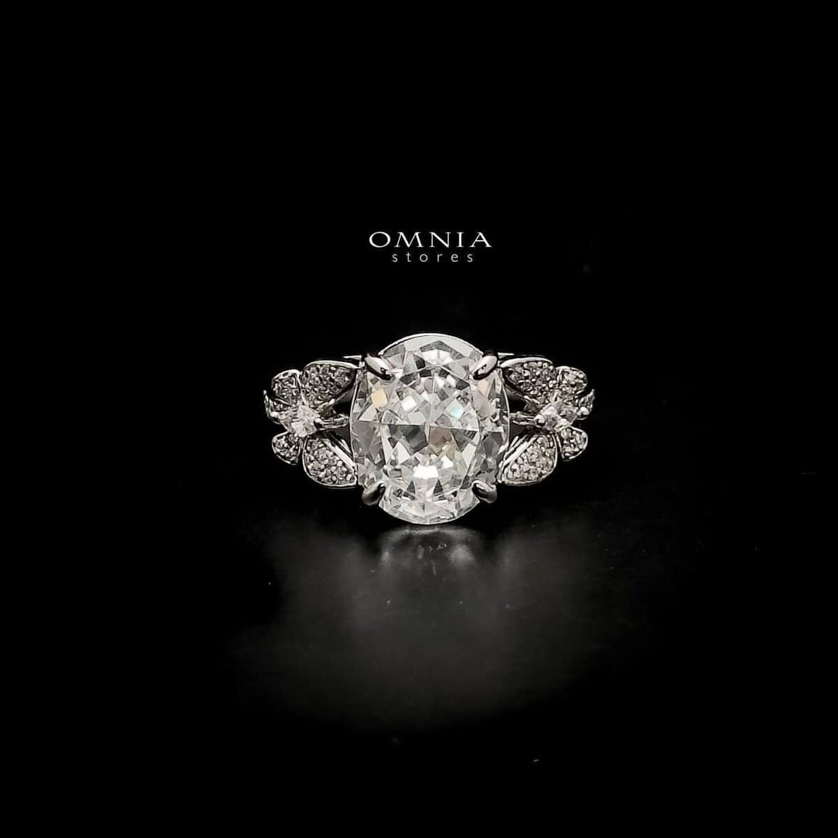 Omnia Maysun Pure White Bracelet in 92.5 Silver with High Quality Simulated Diamonds image number null