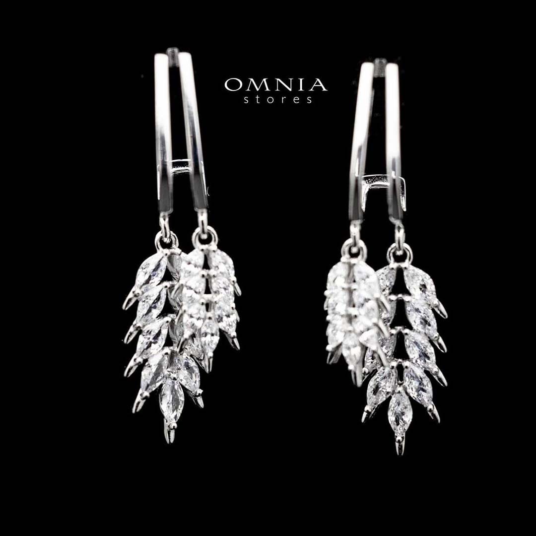 Omnia Ghayda Leaf Drop Earrings in 92.5 Silver With High Quality Moissanite Stone image number null