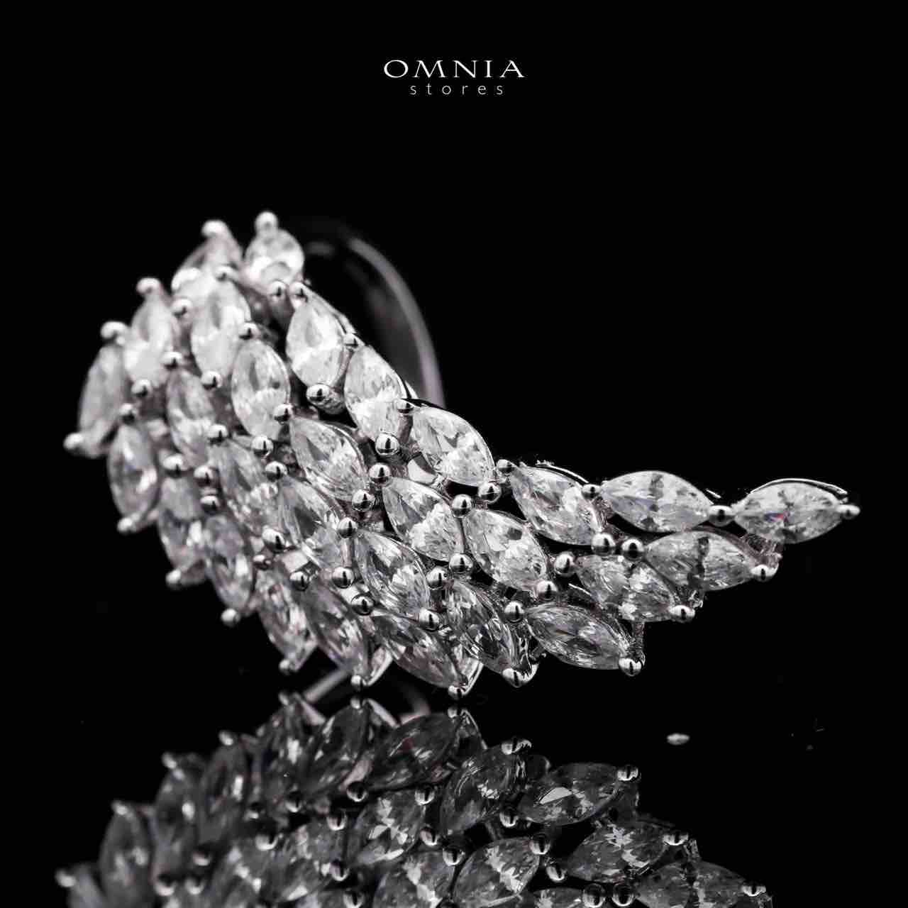 Omnia Statement Leaf Design Ring in 92.5 Silver with High Quality Iced Cut Stones image number null