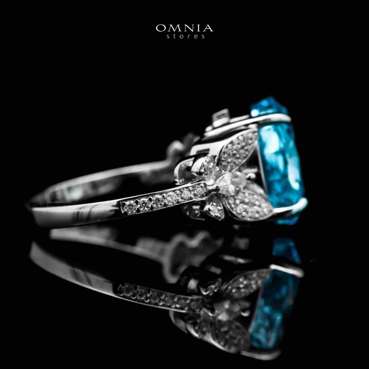Omnia Maysun Baby Blue Oval Ring in 92.5 Silver with High Quality Simulated Diamonds image number null