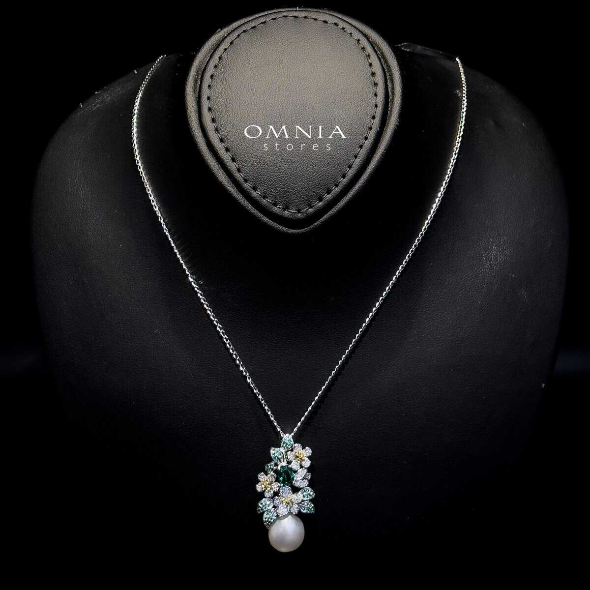 Omnia Micaela Freshwater Pearl with High-Quality Simulated Diamonds in 92.5 Silver image number null