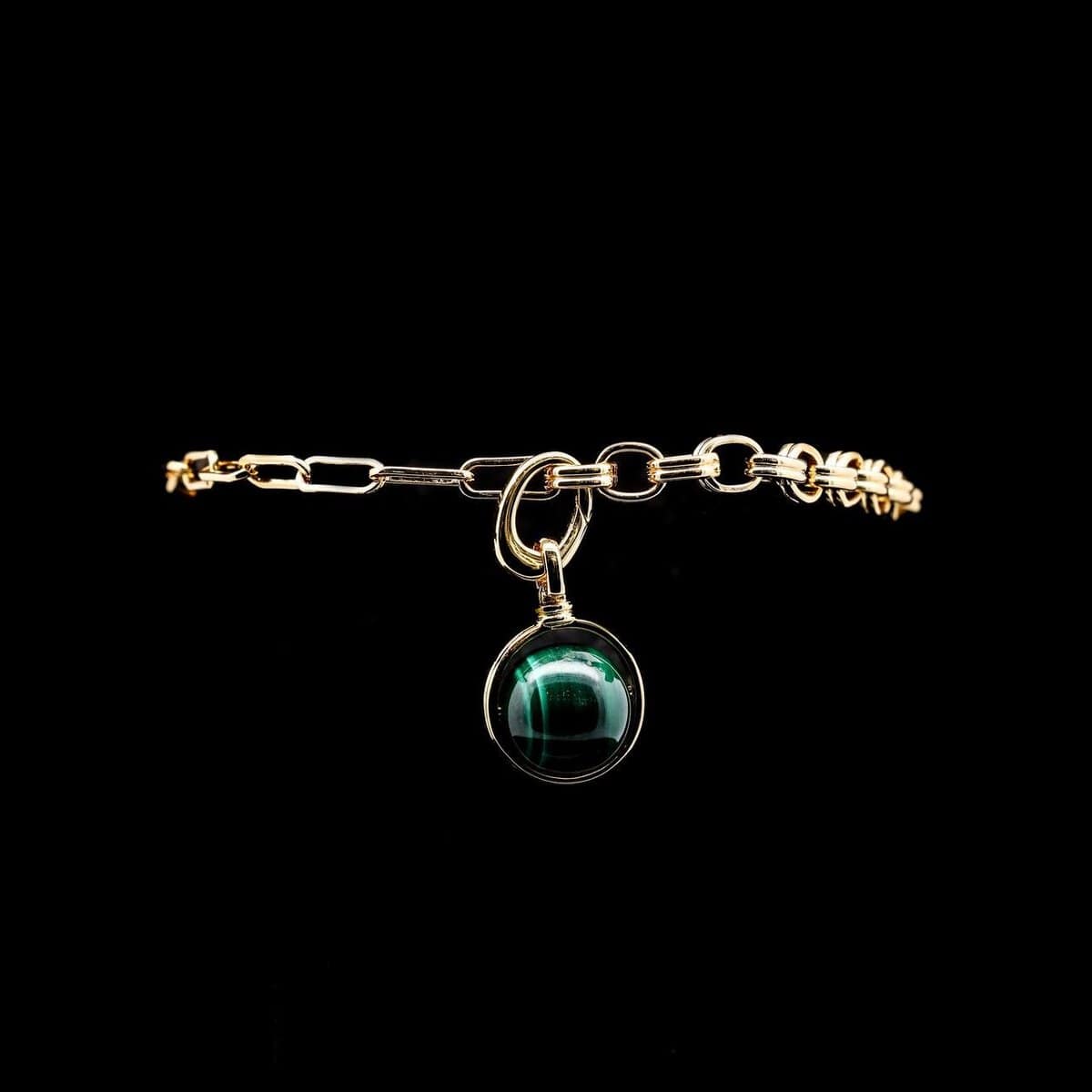 Omnia Nashita Bracelet in Malachite Stone in High Quality Zircon Stone in Rhodium Plated image number null