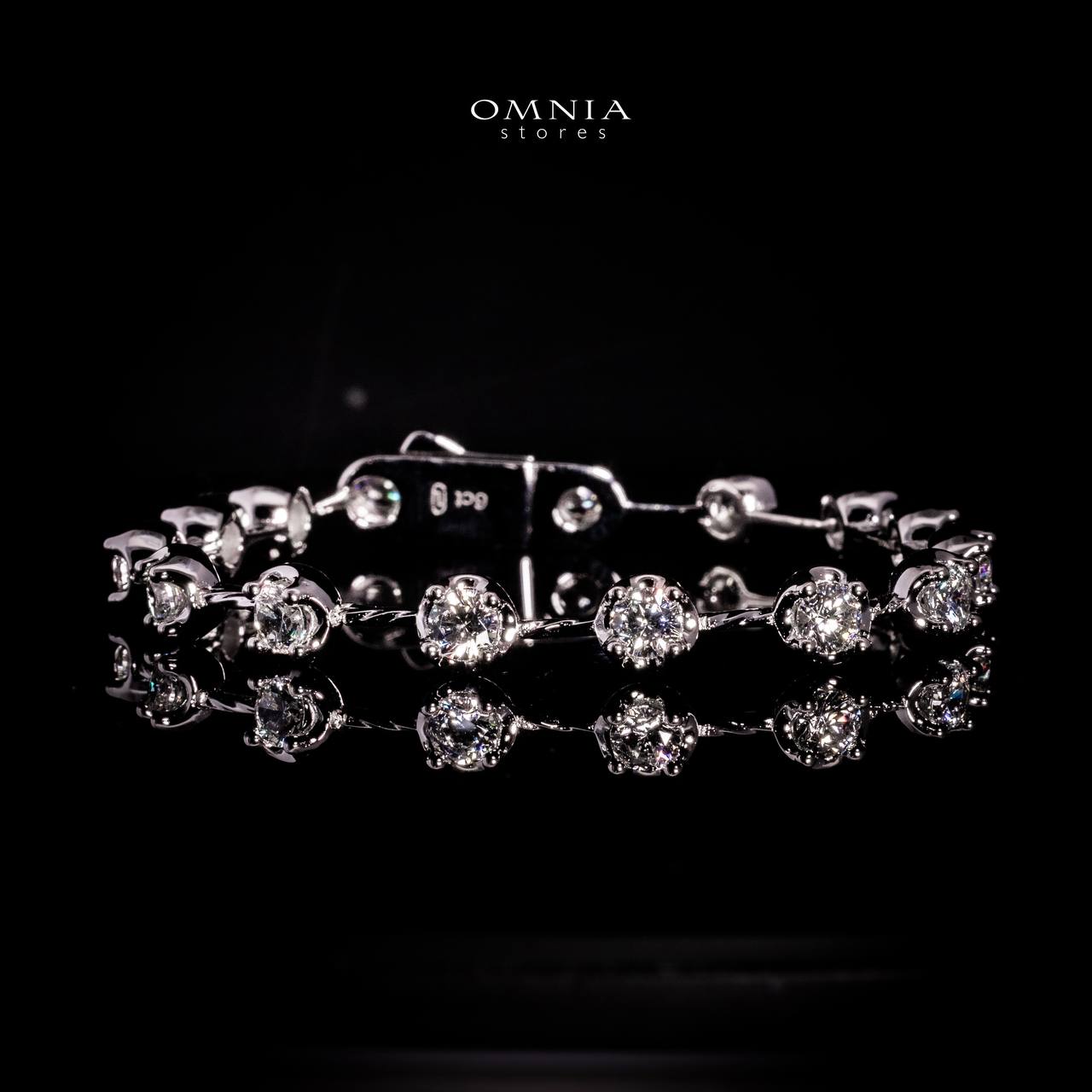Omnia Mahdiya White Bracelet In 925 Silver With High Quality Lab Crafted Stones image number null