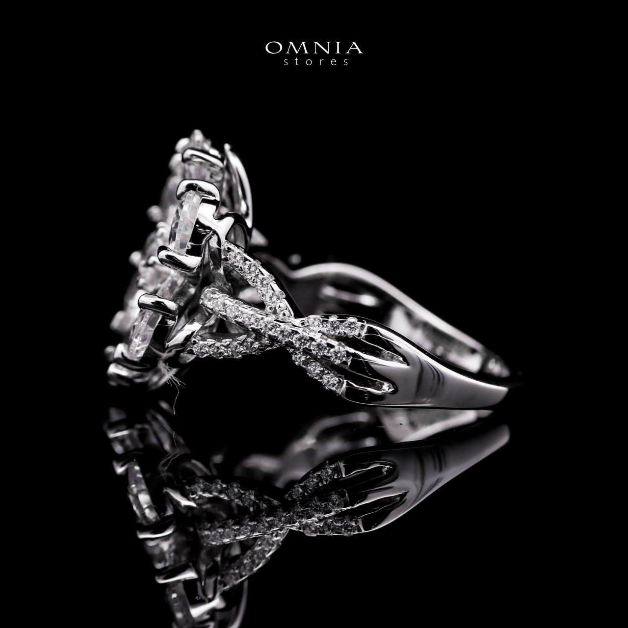 Omnia Chafia white 0.75 Carat Ring 92.5 Silver High Quality Simulated diamonds image number null