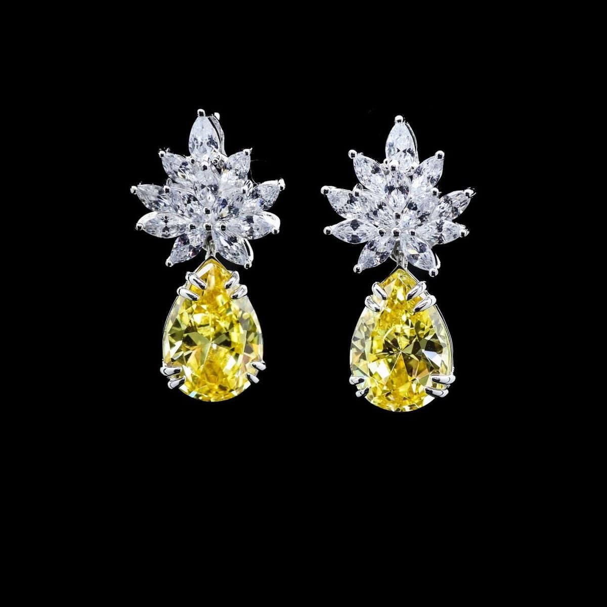 Omnia Cidra Yellow Earrings in 92.5 Silver High Quality Simulated Diamonds image number null