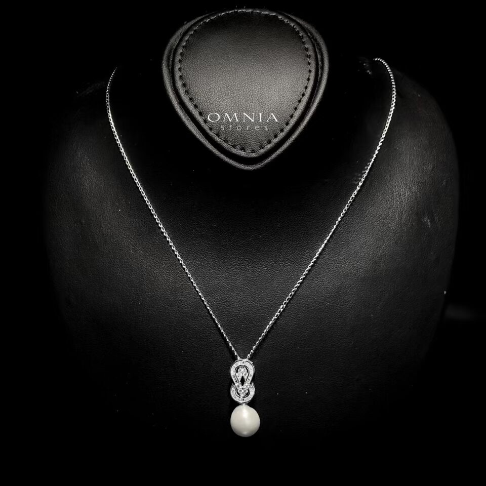 Omnia Alia Fresh Real Water Pearl Set in 92.5 Silver Accessories High Quality Simulated Diamonds image number null
