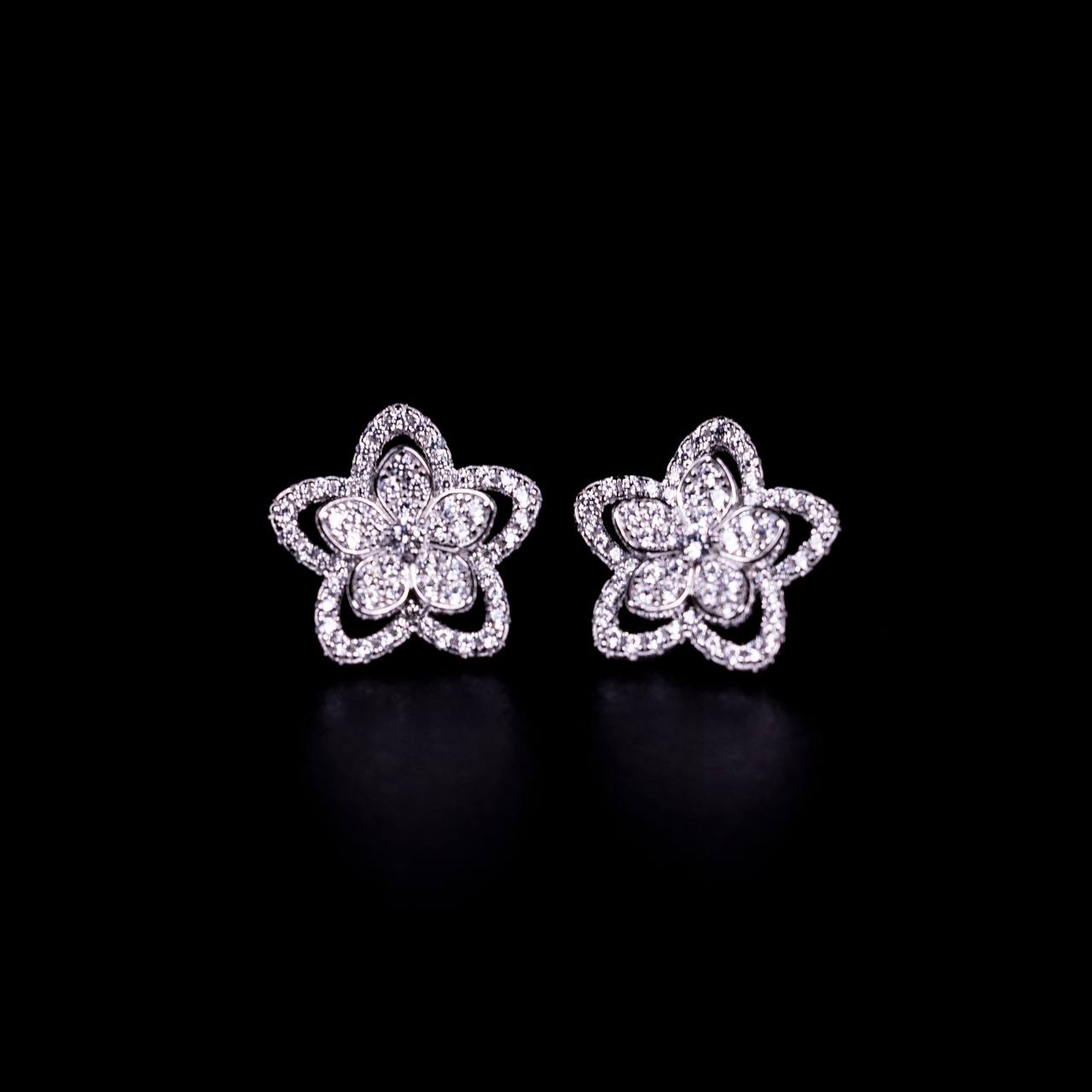 Omnia Saeeda White Star Earrings With High Quality Certified Lab Crafted Round Cut Stones In 925 Silver image number null