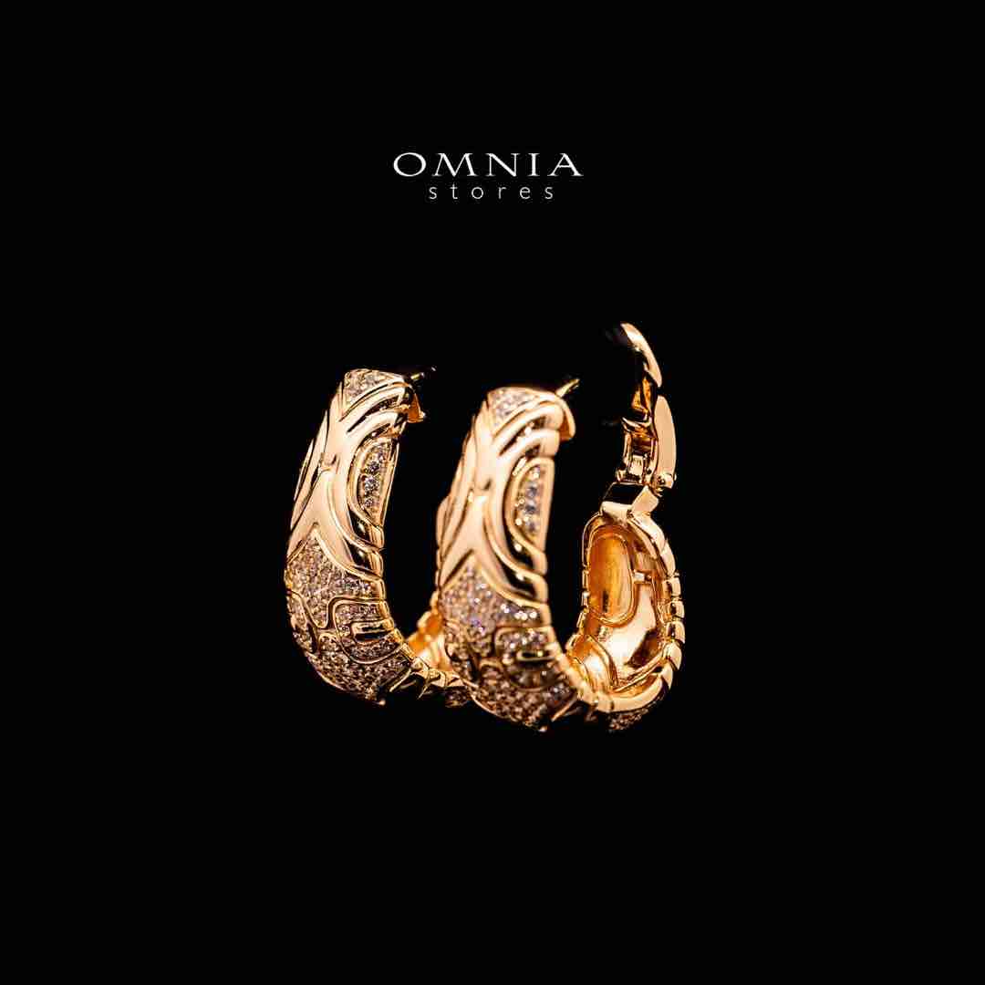 Omnia Hajar Golden Clip Earrrings Necklace in 925 Silver In High Quality Simulated Diamonds image number null