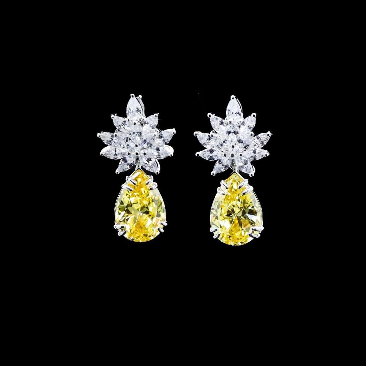 Omnia Cidra Yellow Earrings in 92.5 Silver High Quality Simulated Diamonds image number null