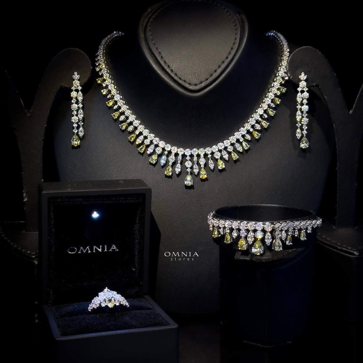 Omnia Syla Yellow Luxury Bridal Full Set in High Quality Zircon Stone Rhodium Plated image number null