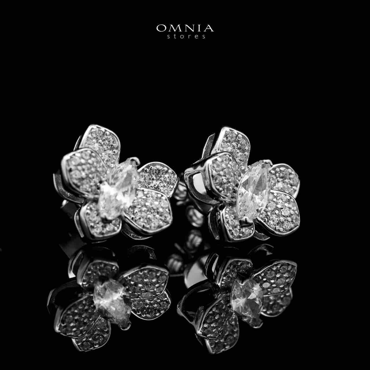 Omnia Barirah Silver Stud Earrings in 925 Silver with High-Quality White Simulated Diamonds image number null
