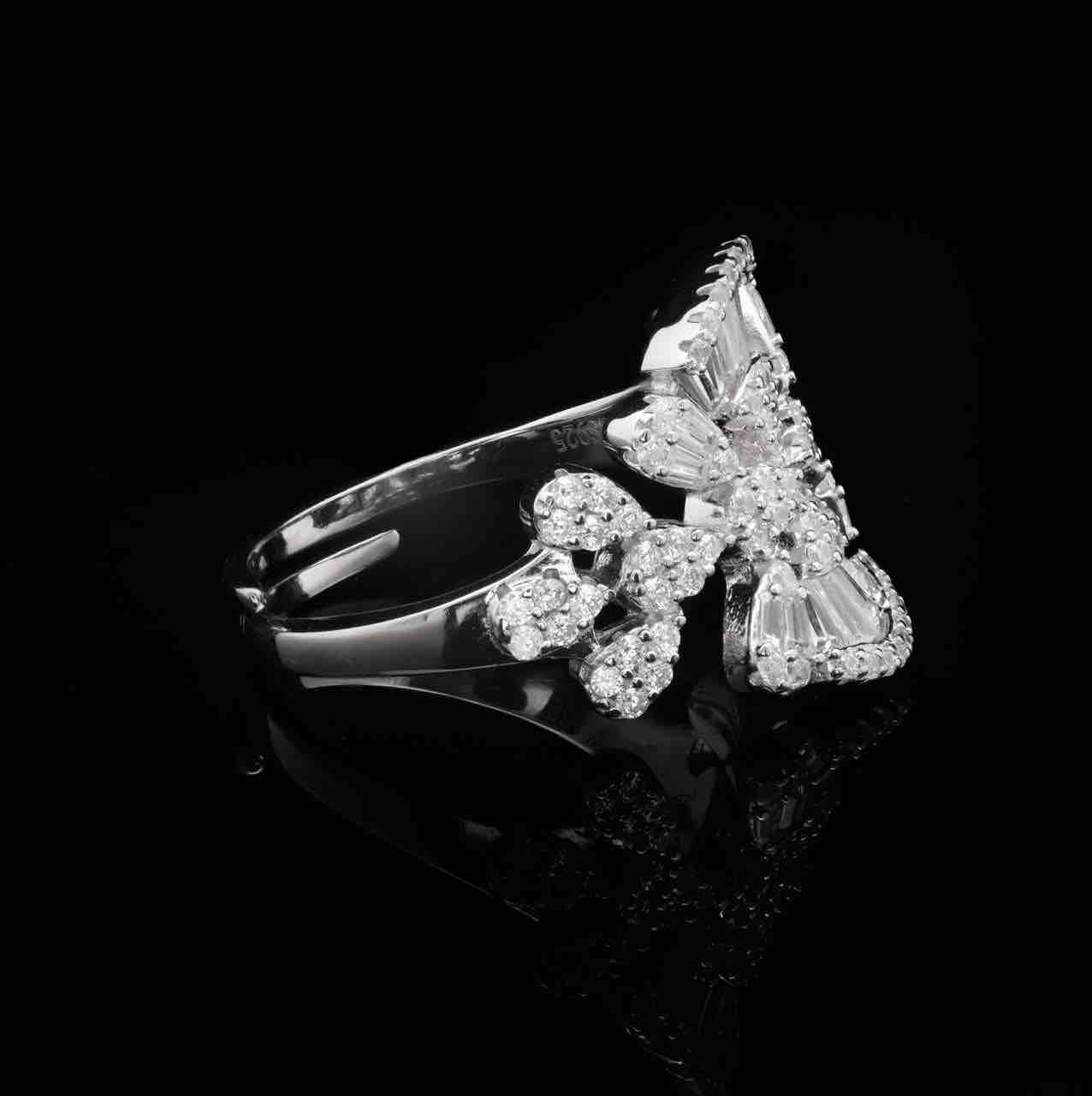 Omnia Rimal White Bridal Full Set in 925 Silver with High Quality Simulated Diamonds image number null