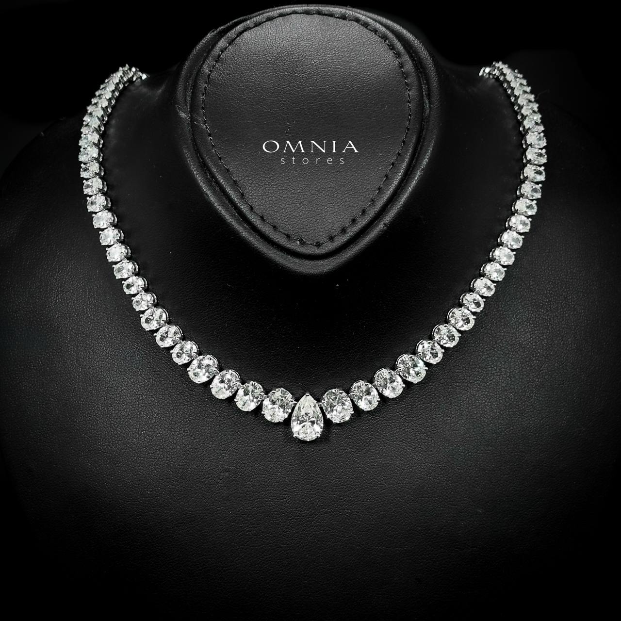 Omnia Durrah Necklace and Bracelet Set 925 Silver in High Quality White Simulated Diamonds Stones image number null