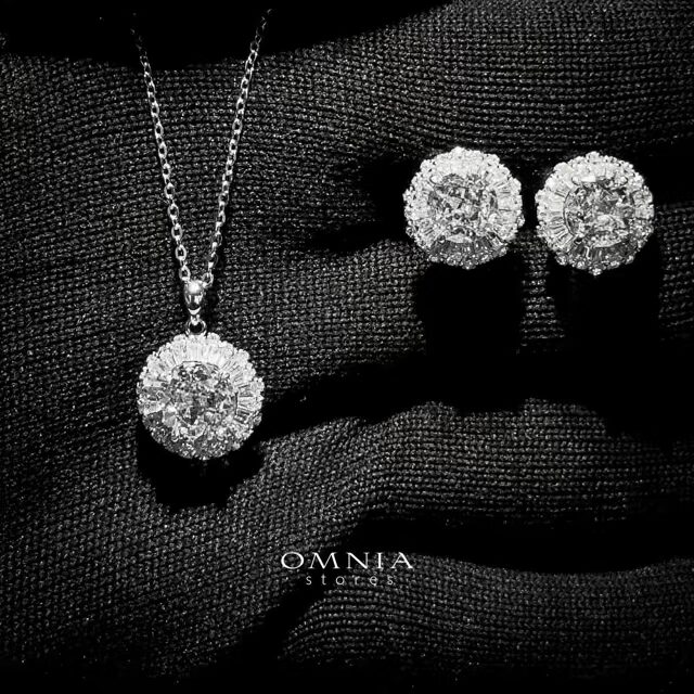 Omnia Zaina White Set in 92.5 Silver with High-Quality Ice Cut Stones image number null