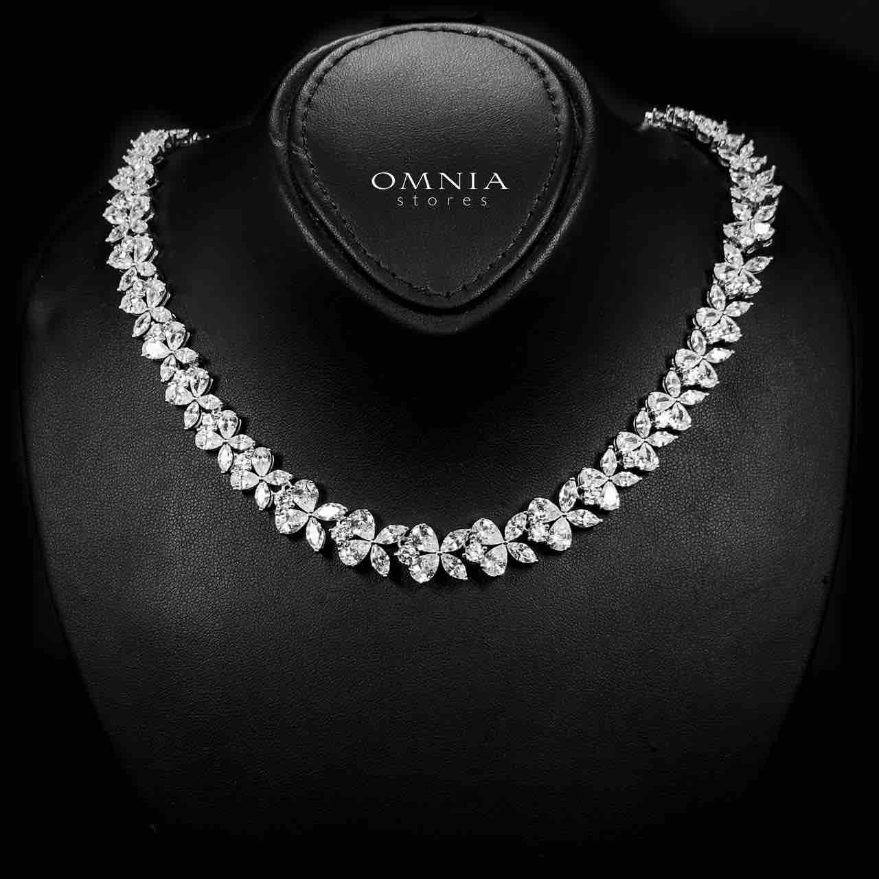 Omnia Karolina Silver Necklace 925 Silver in High Quality White Simulated Diamonds image number null