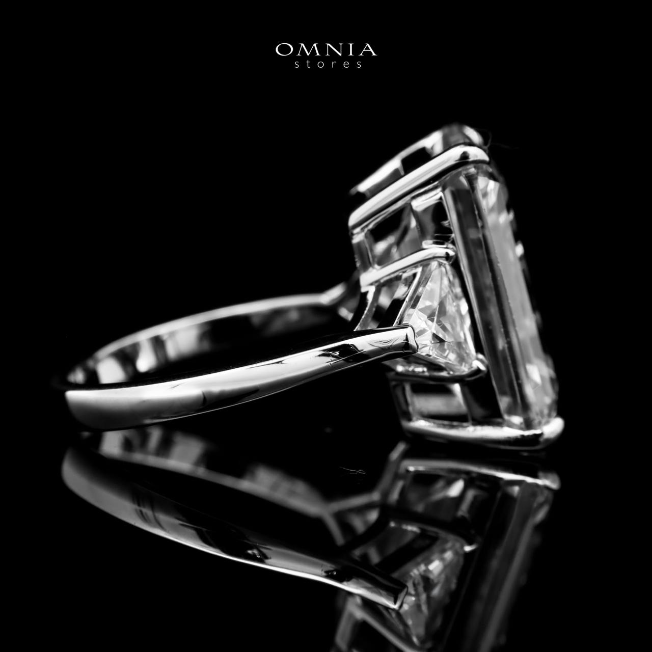 Omnia Darine white Ring 92.5 Silver in High Quality Simulated Diamonds image number null